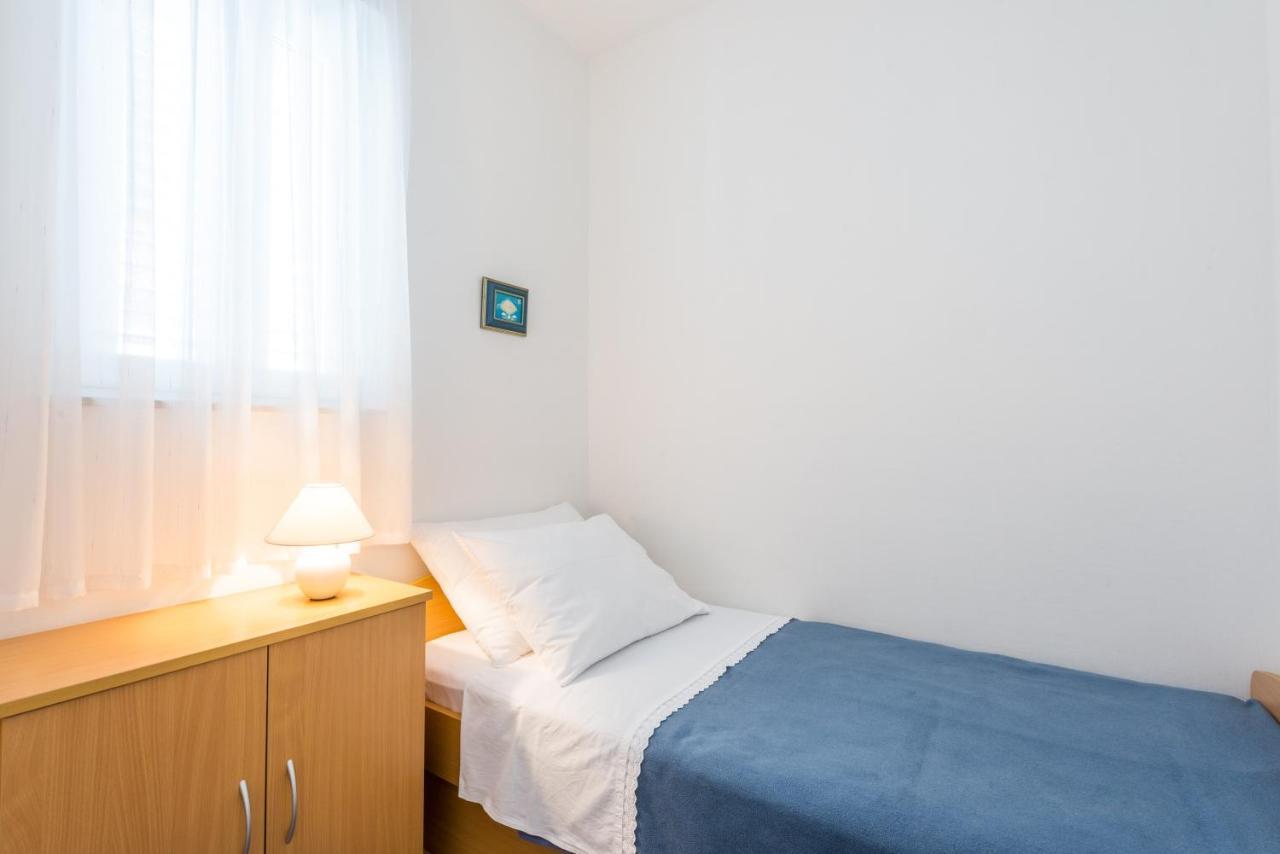 Appartement Lena *
